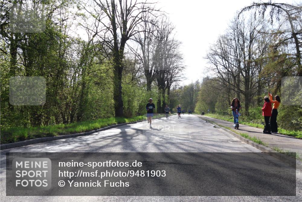 12.04.2026 - 45. Internationalen Wilhelmsburger Insellauf Yannick Fuchs http://msf.ph/oto/9481903 12.04.2026 10:22:18 Laufen 4844 meine-sportfotos.de