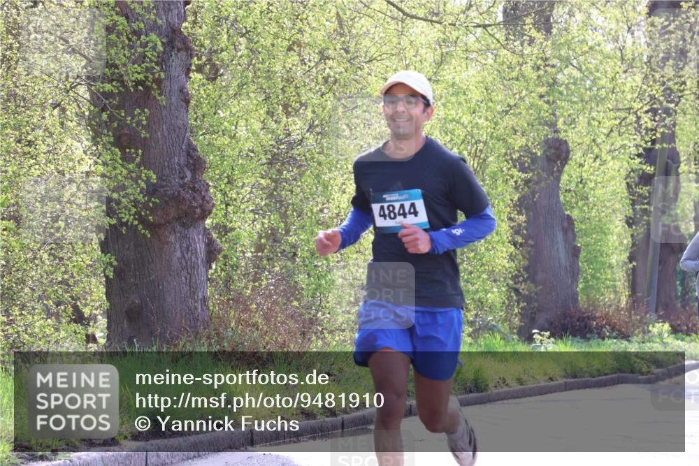 12.04.2026 - 45. Internationalen Wilhelmsburger Insellauf Yannick Fuchs http://msf.ph/oto/9481910 12.04.2026 10:22:19 Laufen 4844 meine-sportfotos.de