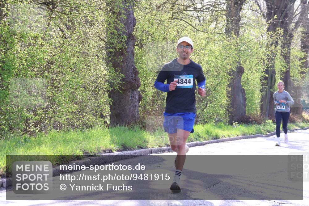 12.04.2026 - 45. Internationalen Wilhelmsburger Insellauf Yannick Fuchs http://msf.ph/oto/9481915 12.04.2026 10:22:19 Laufen 4844, 3114 meine-sportfotos.de