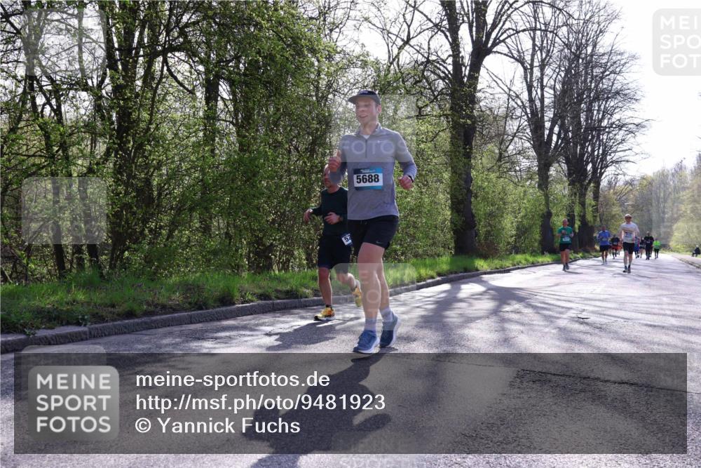 12.04.2026 - 45. Internationalen Wilhelmsburger Insellauf Yannick Fuchs http://msf.ph/oto/9481923 12.04.2026 10:30:07 Laufen 5688 meine-sportfotos.de