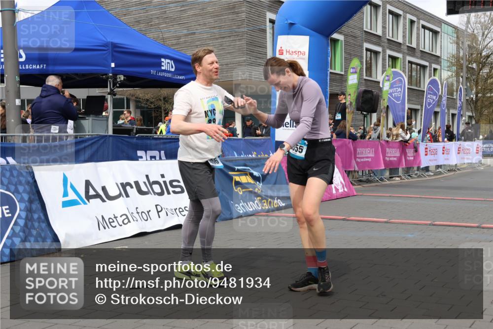 12.04.2026 - 45. Internationalen Wilhelmsburger Insellauf Strokosch-Dieckow http://msf.ph/oto/9481934 12.04.2026 13:24:42 Ziel  meine-sportfotos.de