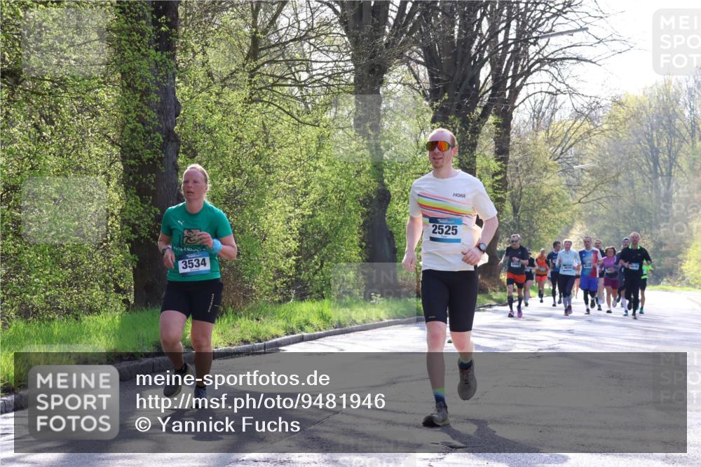 12.04.2026 - 45. Internationalen Wilhelmsburger Insellauf Yannick Fuchs http://msf.ph/oto/9481946 12.04.2026 10:30:10 Laufen 3534, 2525, 4645 meine-sportfotos.de