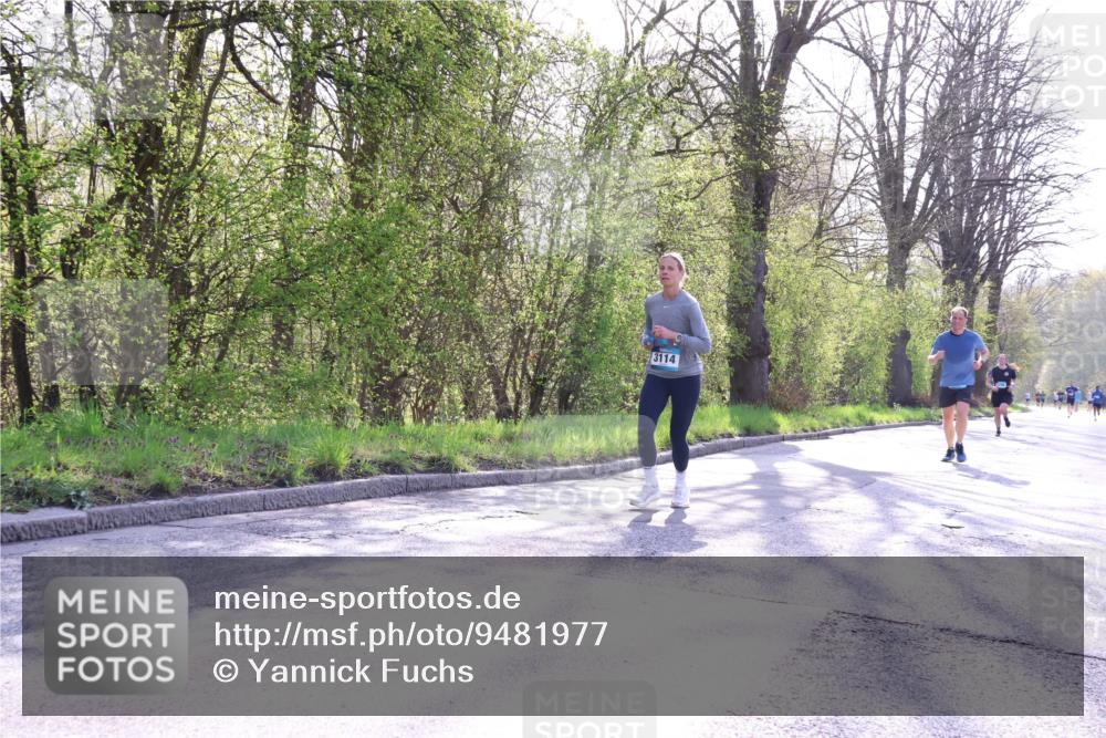 12.04.2026 - 45. Internationalen Wilhelmsburger Insellauf Yannick Fuchs http://msf.ph/oto/9481977 12.04.2026 10:22:25 Laufen 3114 meine-sportfotos.de