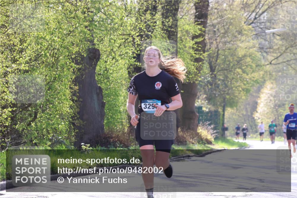 12.04.2026 - 45. Internationalen Wilhelmsburger Insellauf Yannick Fuchs http://msf.ph/oto/9482002 12.04.2026 10:22:28 Laufen 329 meine-sportfotos.de