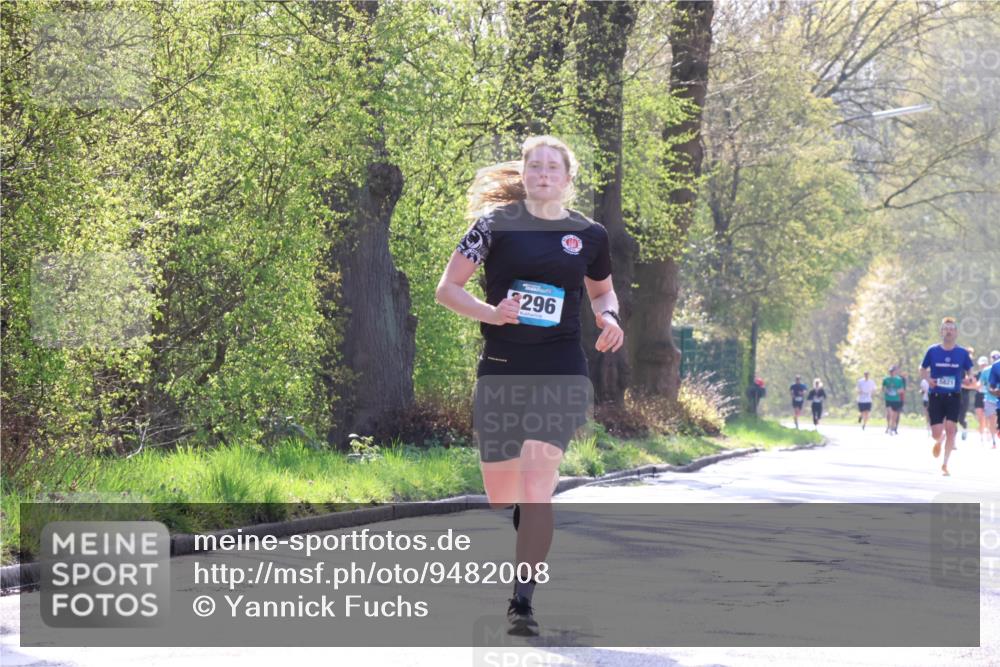 12.04.2026 - 45. Internationalen Wilhelmsburger Insellauf Yannick Fuchs http://msf.ph/oto/9482008 12.04.2026 10:22:28 Laufen 3296, 5821 meine-sportfotos.de