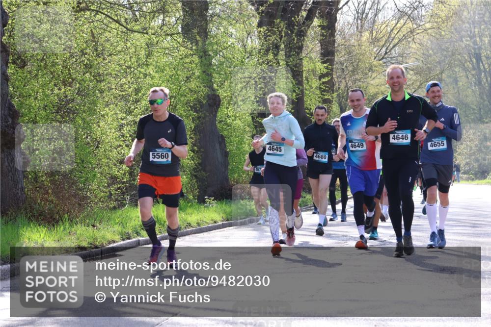 12.04.2026 - 45. Internationalen Wilhelmsburger Insellauf Yannick Fuchs http://msf.ph/oto/9482030 12.04.2026 10:30:17 Laufen 5560, 467, 4649, 4646, 4655, 4645, 50, 4680 meine-sportfotos.de