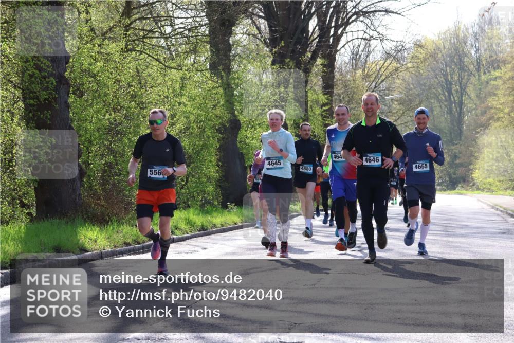 12.04.2026 - 45. Internationalen Wilhelmsburger Insellauf Yannick Fuchs http://msf.ph/oto/9482040 12.04.2026 10:30:18 Laufen 464, 4645, 4680, 556, 4646, 4655 meine-sportfotos.de