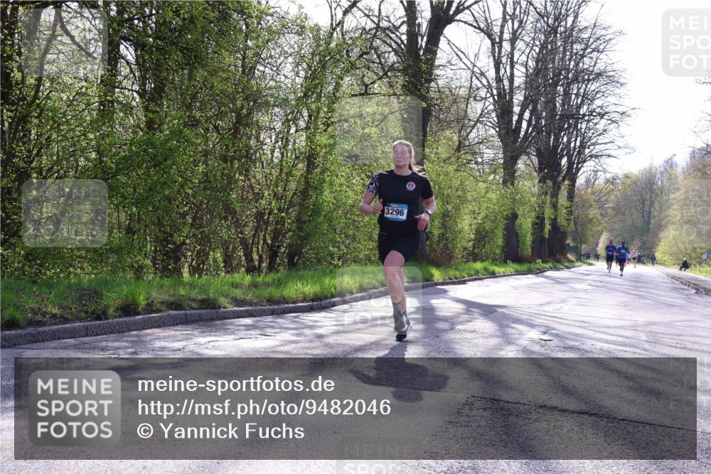 12.04.2026 - 45. Internationalen Wilhelmsburger Insellauf Yannick Fuchs http://msf.ph/oto/9482046 12.04.2026 10:22:31 Laufen 3296 meine-sportfotos.de
