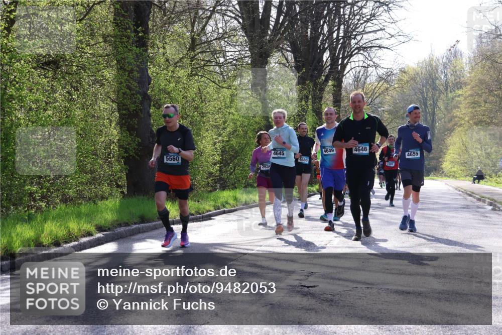 12.04.2026 - 45. Internationalen Wilhelmsburger Insellauf Yannick Fuchs http://msf.ph/oto/9482053 12.04.2026 10:30:19 Laufen 4645, 4649, 4646, 5560, 4680, 2634, 4655, 3381 meine-sportfotos.de