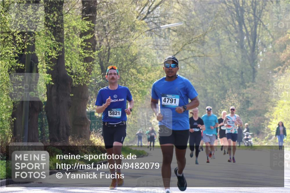 12.04.2026 - 45. Internationalen Wilhelmsburger Insellauf Yannick Fuchs http://msf.ph/oto/9482079 12.04.2026 10:22:36 Laufen 4791, 5821, 5449 meine-sportfotos.de