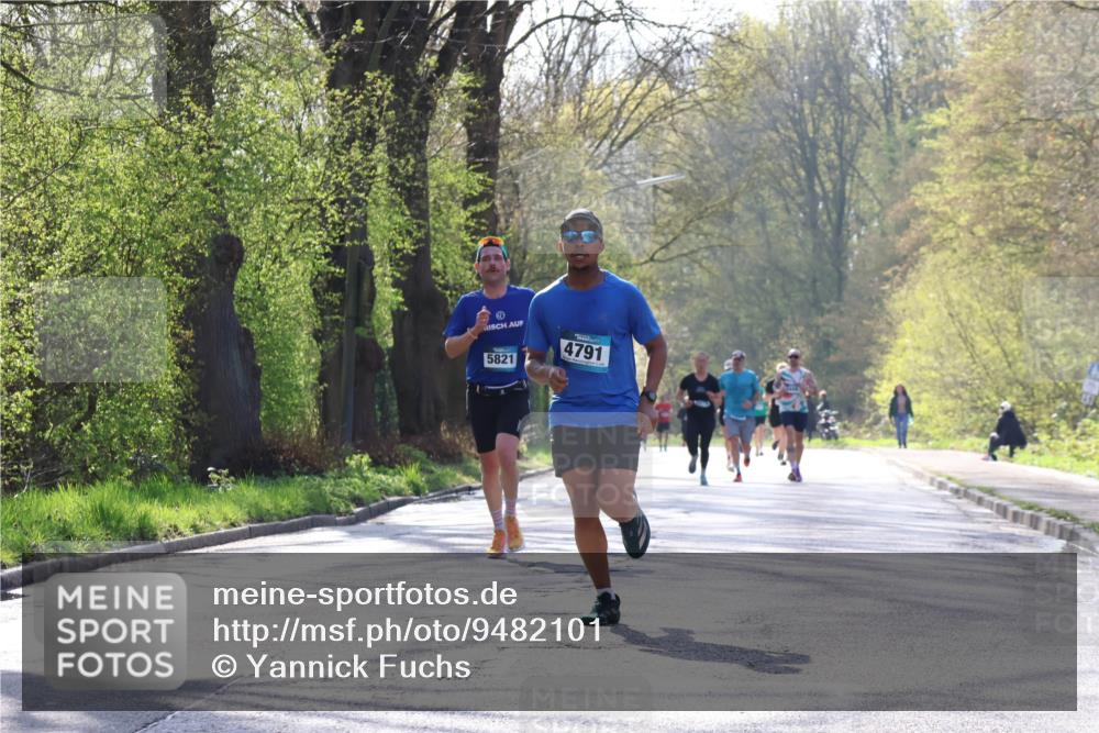 12.04.2026 - 45. Internationalen Wilhelmsburger Insellauf Yannick Fuchs http://msf.ph/oto/9482101 12.04.2026 10:22:37 Laufen 5821, 4791 meine-sportfotos.de