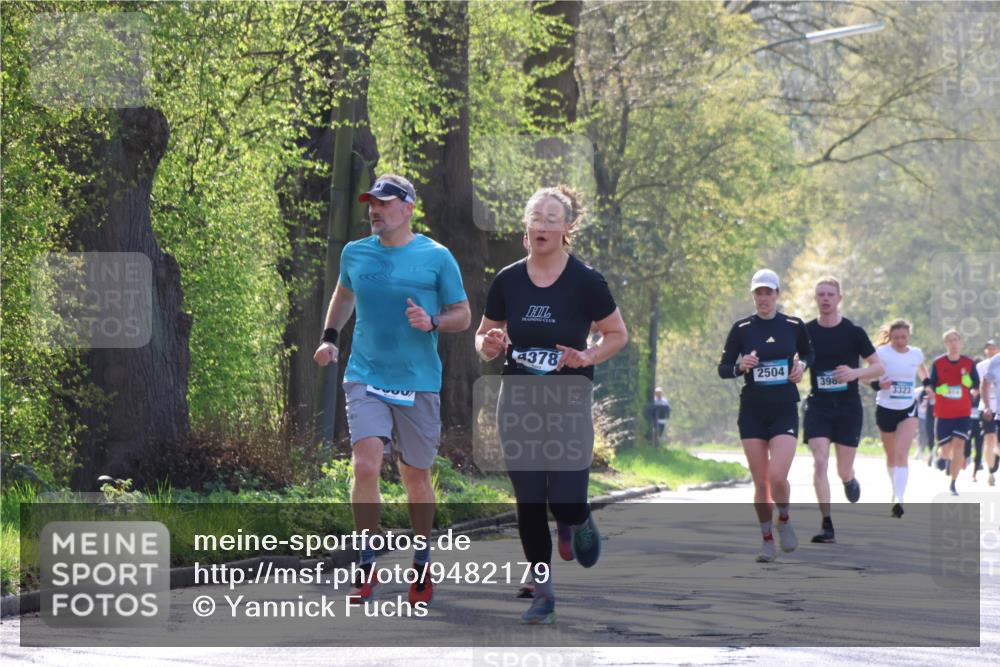 12.04.2026 - 45. Internationalen Wilhelmsburger Insellauf Yannick Fuchs http://msf.ph/oto/9482179 12.04.2026 10:22:46 Laufen 4378, 2504, 398, 3323 meine-sportfotos.de