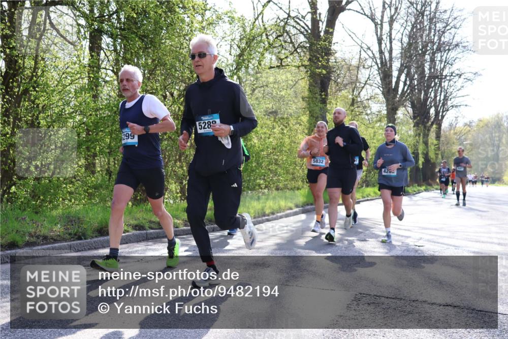 12.04.2026 - 45. Internationalen Wilhelmsburger Insellauf Yannick Fuchs http://msf.ph/oto/9482194 12.04.2026 10:30:29 Laufen 299, 5289, 5832, 4262 meine-sportfotos.de
