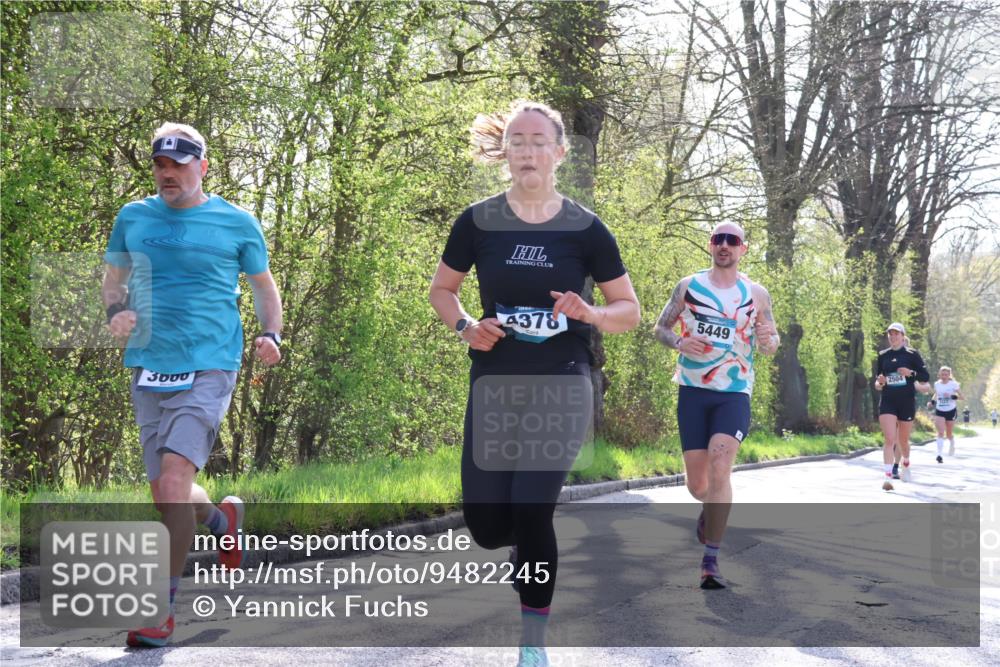 12.04.2026 - 45. Internationalen Wilhelmsburger Insellauf Yannick Fuchs http://msf.ph/oto/9482245 12.04.2026 10:22:51 Laufen 3000, 4378, 5449, 2504 meine-sportfotos.de