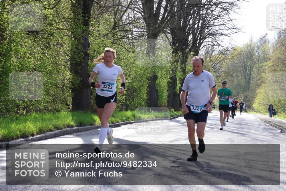 12.04.2026 - 45. Internationalen Wilhelmsburger Insellauf Yannick Fuchs http://msf.ph/oto/9482334 12.04.2026 10:22:58 Laufen 3323, 3327, 2892 meine-sportfotos.de