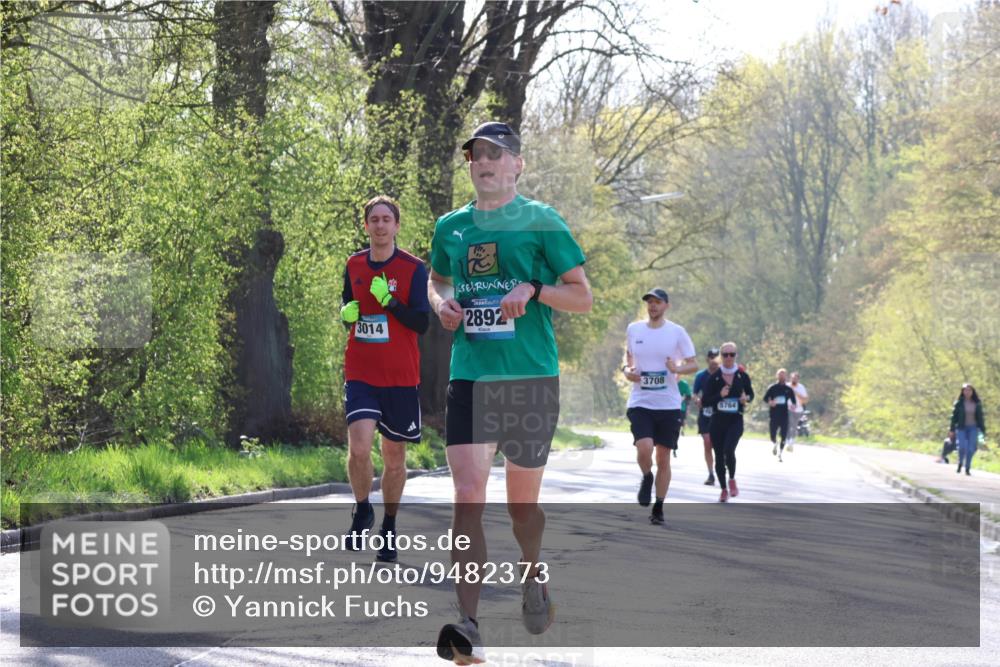 12.04.2026 - 45. Internationalen Wilhelmsburger Insellauf Yannick Fuchs http://msf.ph/oto/9482373 12.04.2026 10:23:01 Laufen 3014, 2892, 3708, 5764 meine-sportfotos.de