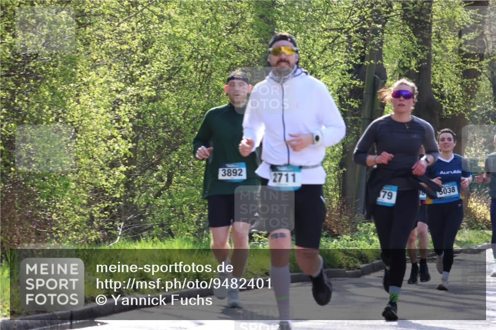 12.04.2026 - 45. Internationalen Wilhelmsburger Insellauf Yannick Fuchs http://msf.ph/oto/9482401 12.04.2026 10:30:47 Laufen 3892, 2711, 79, 5038 meine-sportfotos.de
