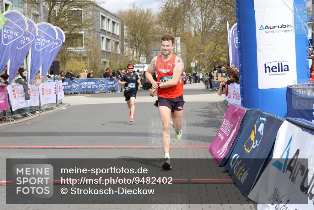 12.04.2026 - 45. Internationalen Wilhelmsburger Insellauf Strokosch-Dieckow http://msf.ph/oto/9482402 12.04.2026 12:48:21 Ziel 5607, 5364 meine-sportfotos.de