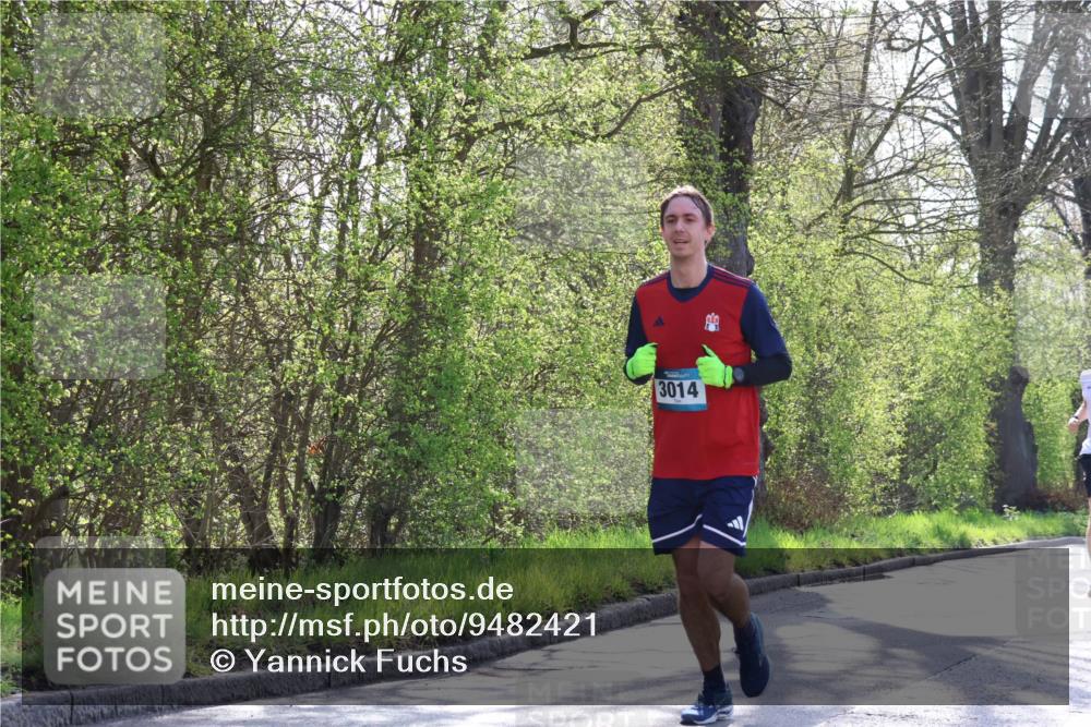 12.04.2026 - 45. Internationalen Wilhelmsburger Insellauf Yannick Fuchs http://msf.ph/oto/9482421 12.04.2026 10:23:04 Laufen 3014 meine-sportfotos.de