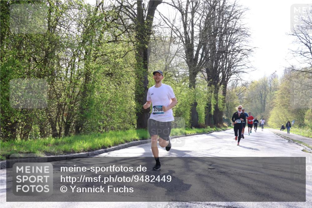 12.04.2026 - 45. Internationalen Wilhelmsburger Insellauf Yannick Fuchs http://msf.ph/oto/9482449 12.04.2026 10:23:07 Laufen 3708, 5764 meine-sportfotos.de