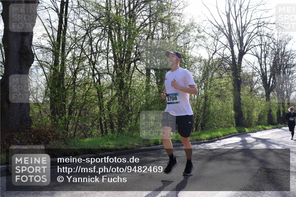 12.04.2026 - 45. Internationalen Wilhelmsburger Insellauf Yannick Fuchs http://msf.ph/oto/9482469 12.04.2026 10:23:08 Laufen 3708, 764 meine-sportfotos.de