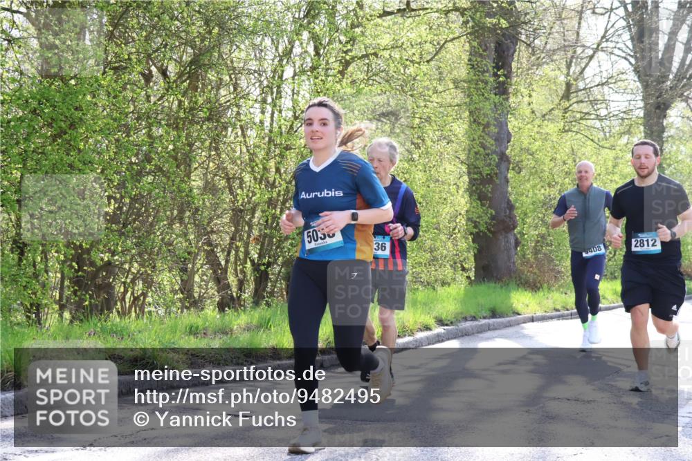 12.04.2026 - 45. Internationalen Wilhelmsburger Insellauf Yannick Fuchs http://msf.ph/oto/9482495 12.04.2026 10:30:54 Laufen 5033, 36, 408, 2812 meine-sportfotos.de
