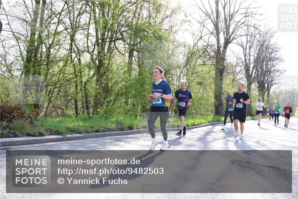 12.04.2026 - 45. Internationalen Wilhelmsburger Insellauf Yannick Fuchs http://msf.ph/oto/9482503 12.04.2026 10:30:55 Laufen 5038, 2836, 5408, 2812 meine-sportfotos.de