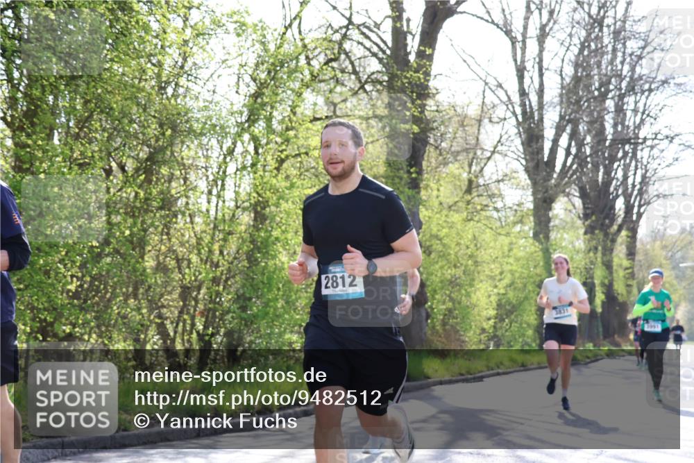 12.04.2026 - 45. Internationalen Wilhelmsburger Insellauf Yannick Fuchs http://msf.ph/oto/9482512 12.04.2026 10:30:56 Laufen 2812, 3831, 3091 meine-sportfotos.de