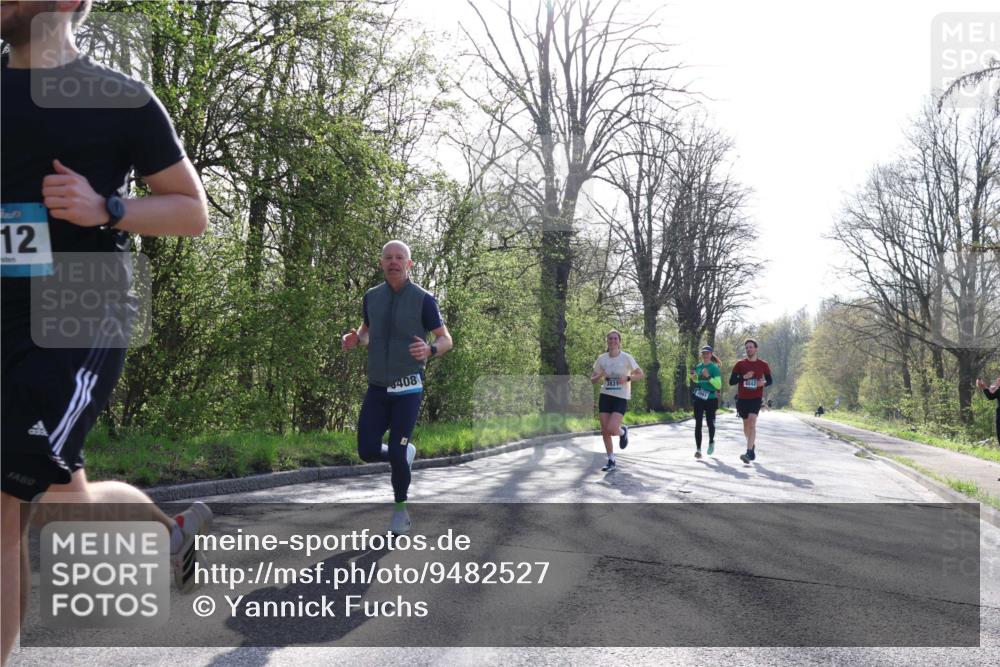 12.04.2026 - 45. Internationalen Wilhelmsburger Insellauf Yannick Fuchs http://msf.ph/oto/9482527 12.04.2026 10:30:57 Laufen 12, 408, 3831, 3991, 4042 meine-sportfotos.de