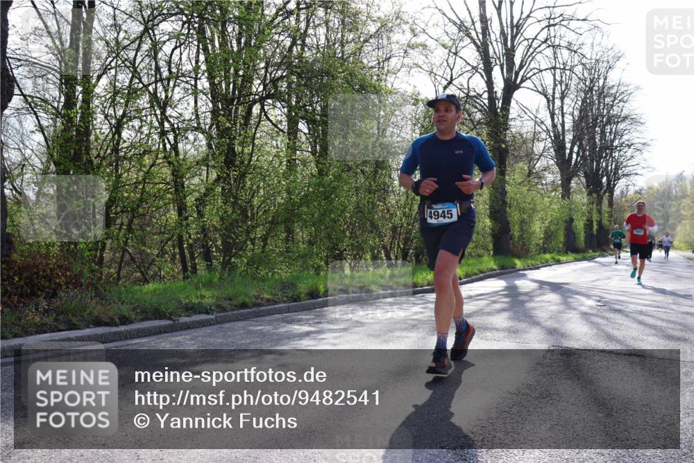 12.04.2026 - 45. Internationalen Wilhelmsburger Insellauf Yannick Fuchs http://msf.ph/oto/9482541 12.04.2026 10:23:14 Laufen 14945, 2893 meine-sportfotos.de