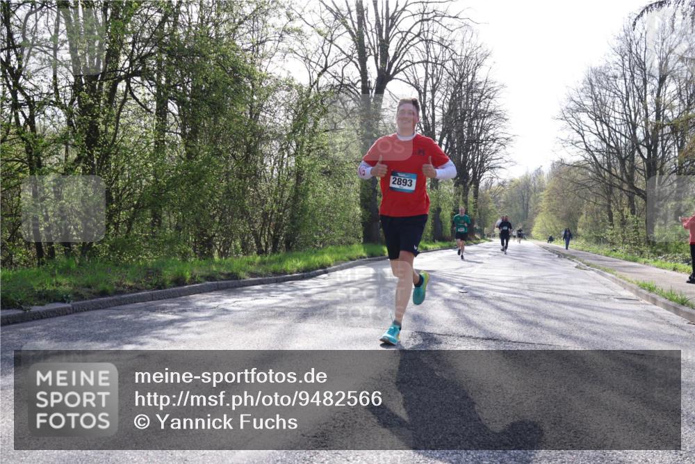12.04.2026 - 45. Internationalen Wilhelmsburger Insellauf Yannick Fuchs http://msf.ph/oto/9482566 12.04.2026 10:23:17 Laufen 2893 meine-sportfotos.de