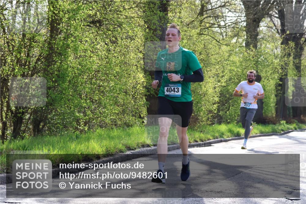 12.04.2026 - 45. Internationalen Wilhelmsburger Insellauf Yannick Fuchs http://msf.ph/oto/9482601 12.04.2026 10:23:20 Laufen 4043, 4322 meine-sportfotos.de