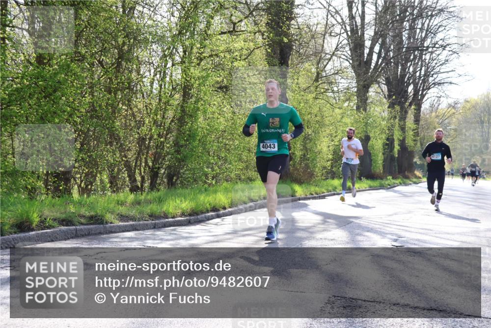 12.04.2026 - 45. Internationalen Wilhelmsburger Insellauf Yannick Fuchs http://msf.ph/oto/9482607 12.04.2026 10:23:20 Laufen 4043, 4127 meine-sportfotos.de