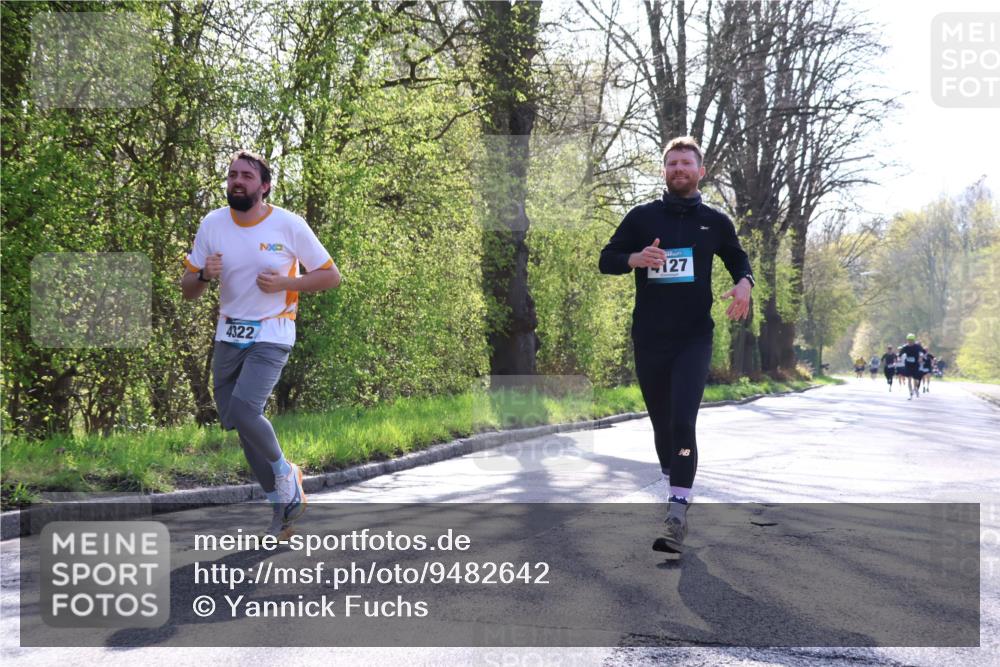 12.04.2026 - 45. Internationalen Wilhelmsburger Insellauf Yannick Fuchs http://msf.ph/oto/9482642 12.04.2026 10:23:23 Laufen 4322, 127 meine-sportfotos.de