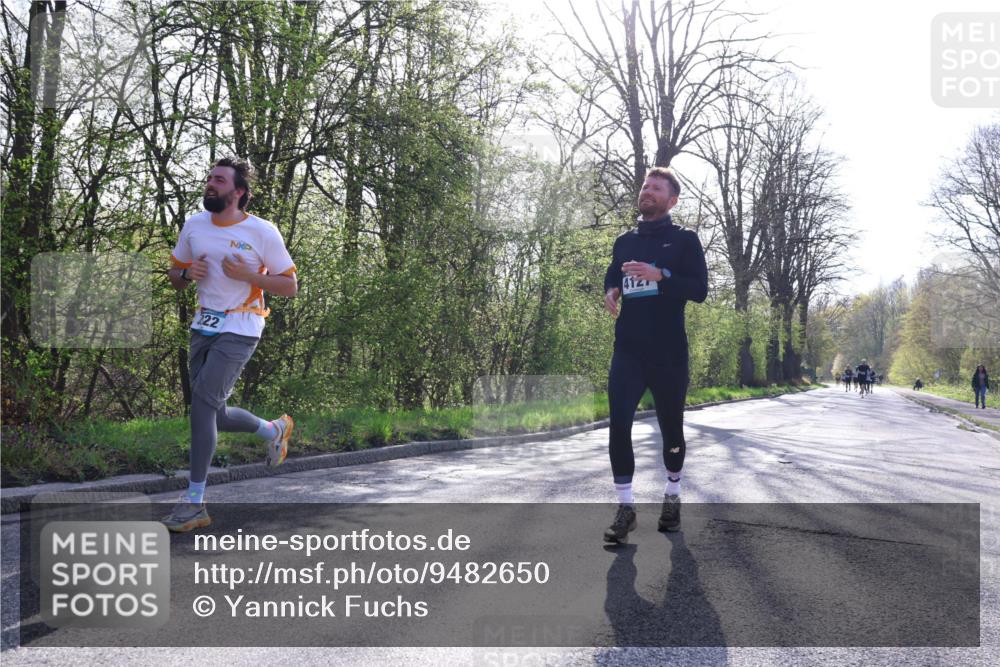 12.04.2026 - 45. Internationalen Wilhelmsburger Insellauf Yannick Fuchs http://msf.ph/oto/9482650 12.04.2026 10:23:24 Laufen 22, 412 meine-sportfotos.de