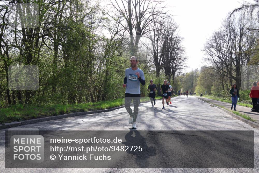 12.04.2026 - 45. Internationalen Wilhelmsburger Insellauf Yannick Fuchs http://msf.ph/oto/9482725 12.04.2026 10:23:37 Laufen 2270, 1843, 3447 meine-sportfotos.de