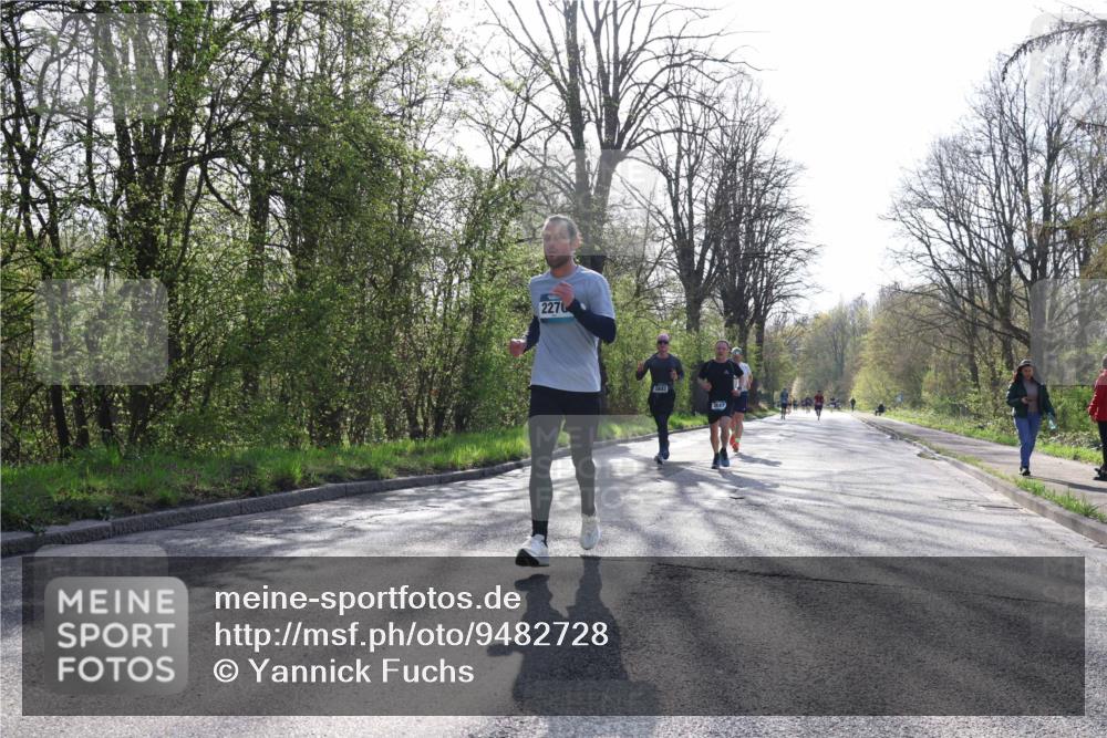 12.04.2026 - 45. Internationalen Wilhelmsburger Insellauf Yannick Fuchs http://msf.ph/oto/9482728 12.04.2026 10:23:38 Laufen 2270, 5843, 3447 meine-sportfotos.de