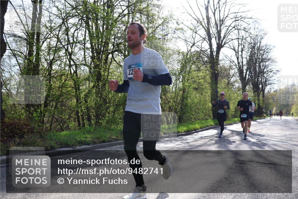 12.04.2026 - 45. Internationalen Wilhelmsburger Insellauf Yannick Fuchs http://msf.ph/oto/9482741 12.04.2026 10:23:38 Laufen 22, 5843, 3447 meine-sportfotos.de