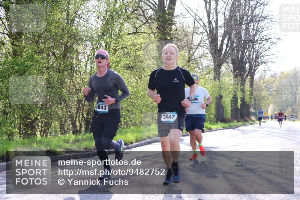 12.04.2026 - 45. Internationalen Wilhelmsburger Insellauf Yannick Fuchs http://msf.ph/oto/9482752 12.04.2026 10:23:40 Laufen 5843, 3447, 506 meine-sportfotos.de