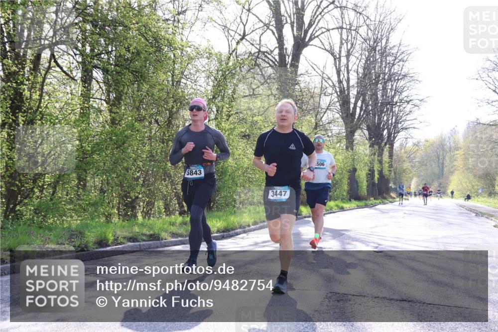 12.04.2026 - 45. Internationalen Wilhelmsburger Insellauf Yannick Fuchs http://msf.ph/oto/9482754 12.04.2026 10:23:40 Laufen 5843, 3447, 506 meine-sportfotos.de