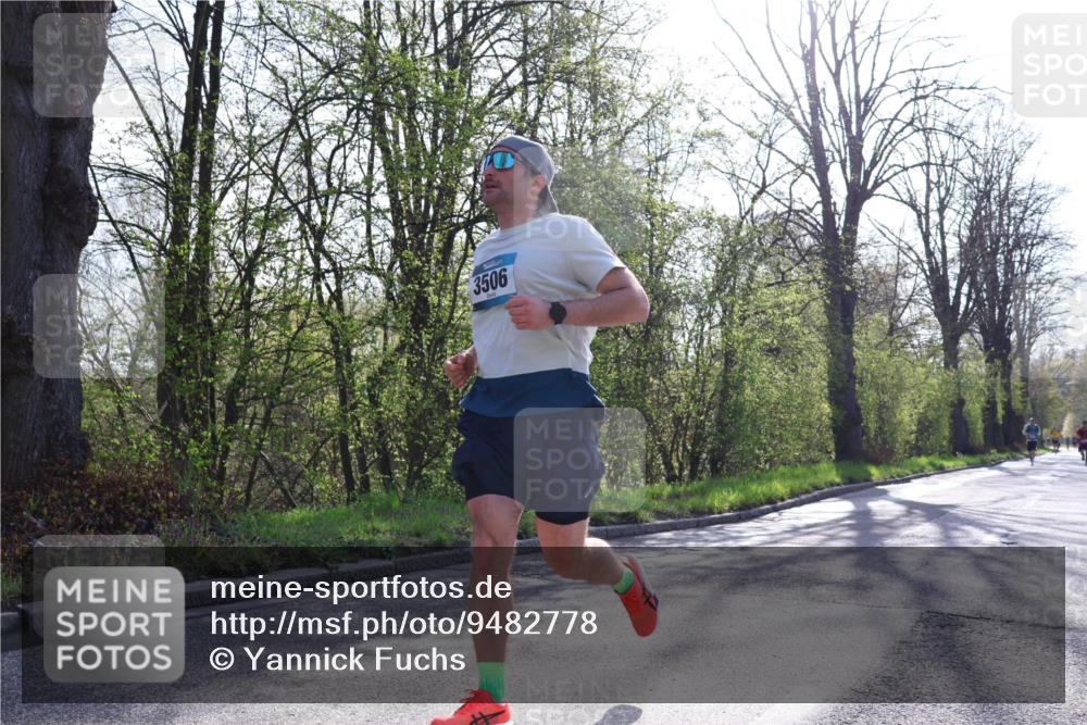 12.04.2026 - 45. Internationalen Wilhelmsburger Insellauf Yannick Fuchs http://msf.ph/oto/9482778 12.04.2026 10:23:42 Laufen 3506 meine-sportfotos.de