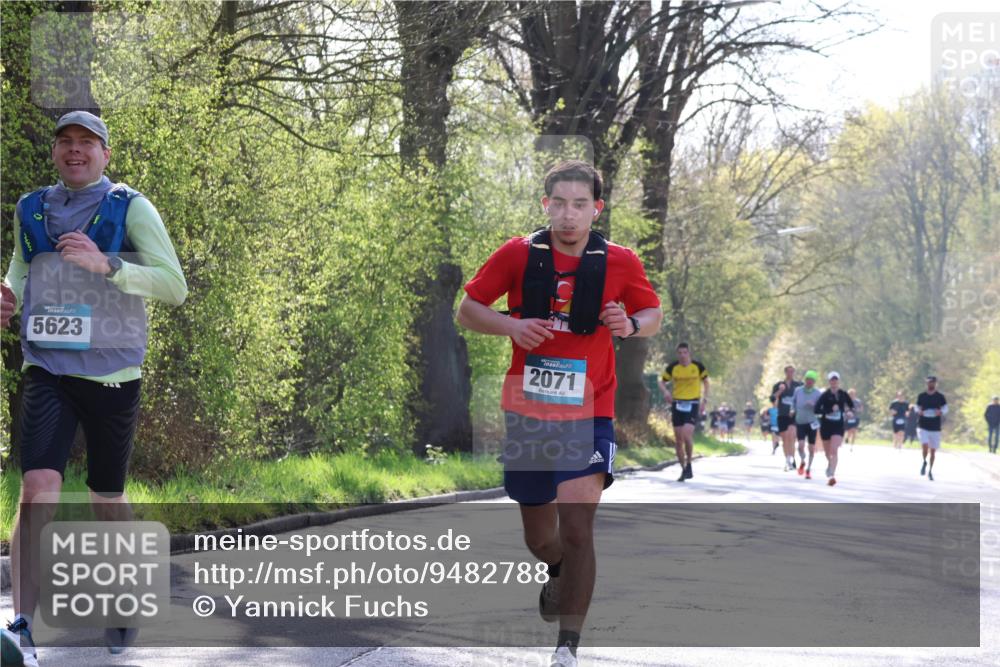 12.04.2026 - 45. Internationalen Wilhelmsburger Insellauf Yannick Fuchs http://msf.ph/oto/9482788 12.04.2026 10:23:49 Laufen 5623, 2071 meine-sportfotos.de