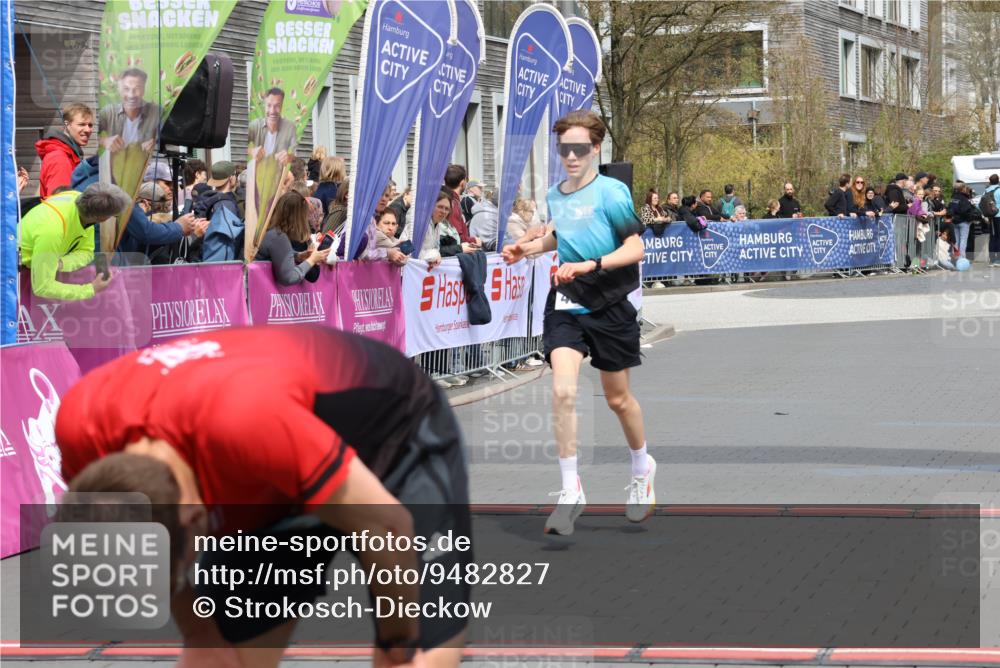 12.04.2026 - 45. Internationalen Wilhelmsburger Insellauf Strokosch-Dieckow http://msf.ph/oto/9482827 12.04.2026 12:49:08 Ziel 4893 meine-sportfotos.de