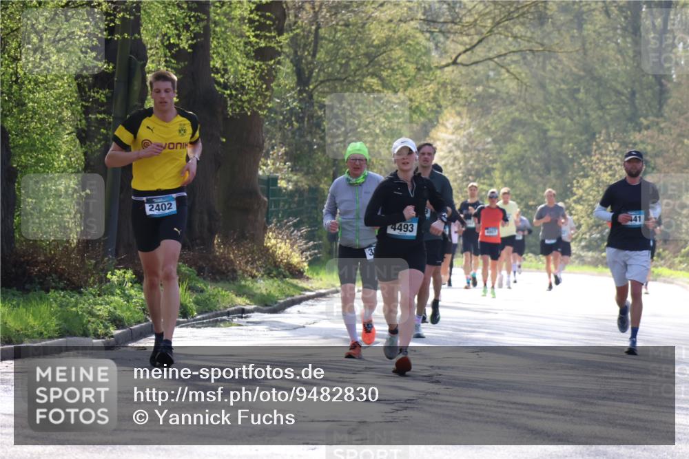 12.04.2026 - 45. Internationalen Wilhelmsburger Insellauf Yannick Fuchs http://msf.ph/oto/9482830 12.04.2026 10:23:53 Laufen 2402, 3, 4493, 441 meine-sportfotos.de