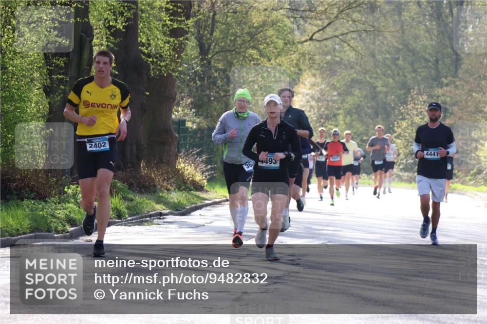 12.04.2026 - 45. Internationalen Wilhelmsburger Insellauf Yannick Fuchs http://msf.ph/oto/9482832 12.04.2026 10:23:54 Laufen 2402, 36, 493, 8042, 4807, 4441 meine-sportfotos.de