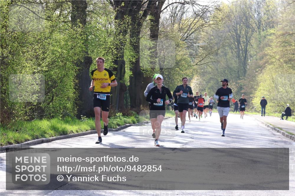 12.04.2026 - 45. Internationalen Wilhelmsburger Insellauf Yannick Fuchs http://msf.ph/oto/9482854 12.04.2026 10:23:55 Laufen 2402, 93, 3929 meine-sportfotos.de