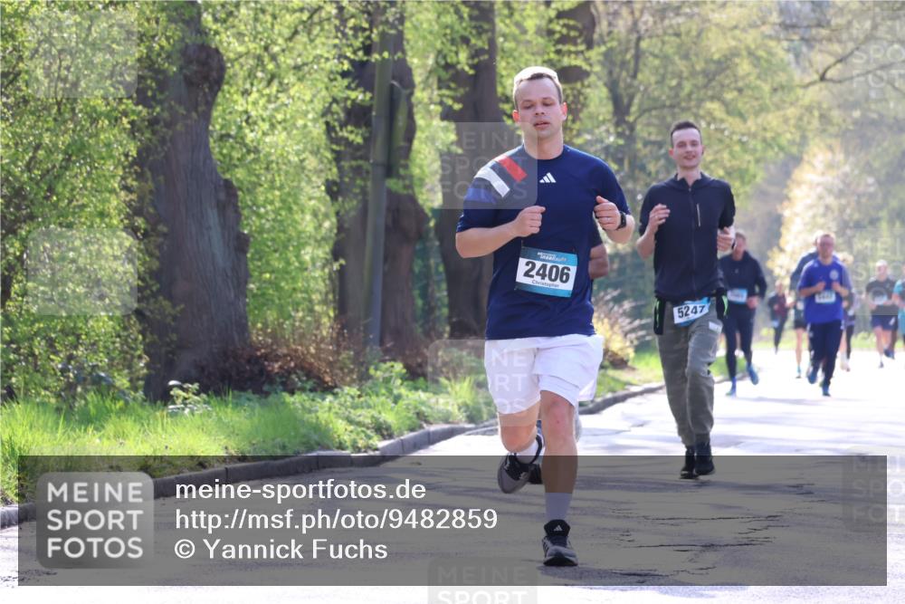 12.04.2026 - 45. Internationalen Wilhelmsburger Insellauf Yannick Fuchs http://msf.ph/oto/9482859 12.04.2026 10:31:29 Laufen 2406, 5247 meine-sportfotos.de