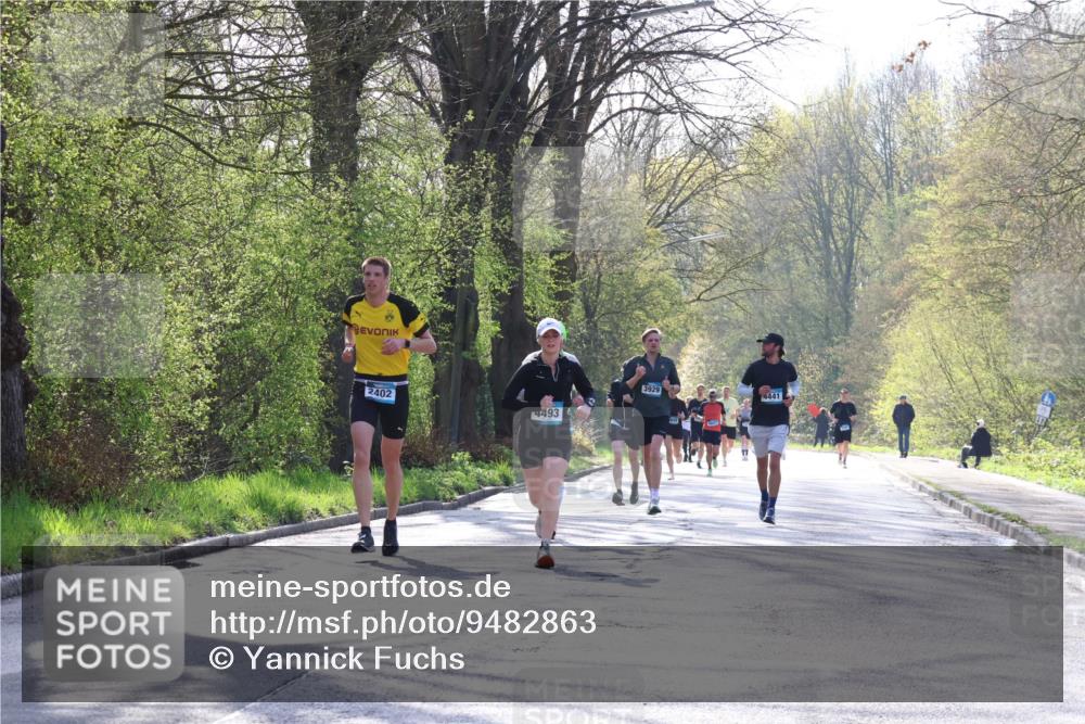 12.04.2026 - 45. Internationalen Wilhelmsburger Insellauf Yannick Fuchs http://msf.ph/oto/9482863 12.04.2026 10:23:56 Laufen 2402, 4493, 3929, 4441 meine-sportfotos.de