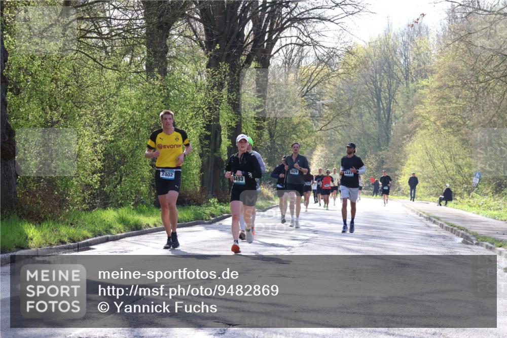 12.04.2026 - 45. Internationalen Wilhelmsburger Insellauf Yannick Fuchs http://msf.ph/oto/9482869 12.04.2026 10:23:56 Laufen 2402, 4493, 3929, 4441 meine-sportfotos.de