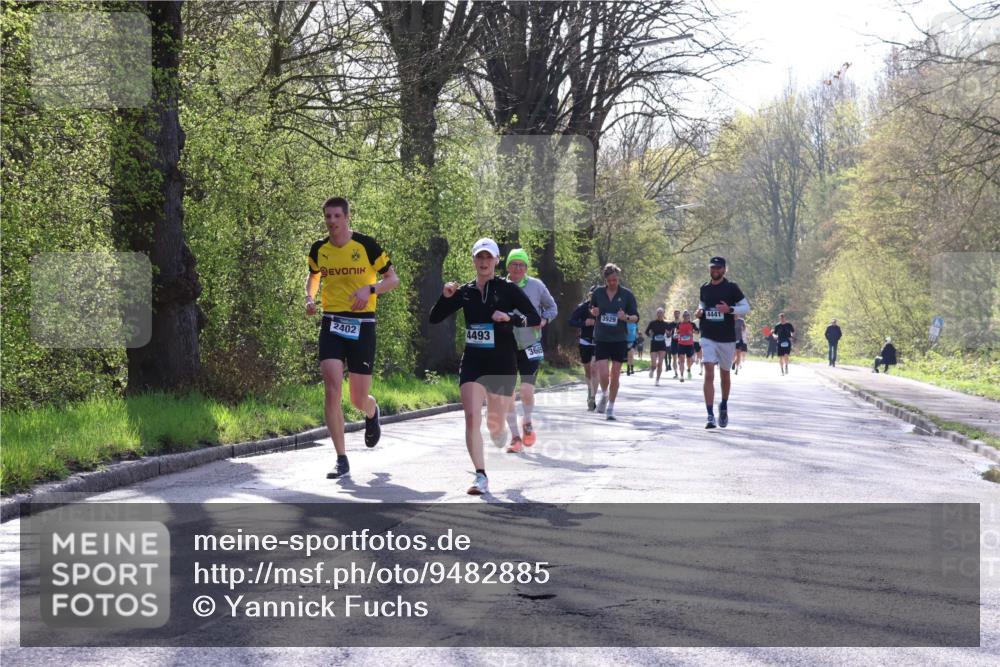 12.04.2026 - 45. Internationalen Wilhelmsburger Insellauf Yannick Fuchs http://msf.ph/oto/9482885 12.04.2026 10:23:58 Laufen 2402, 4493, 36, 366, 3929, 4441 meine-sportfotos.de